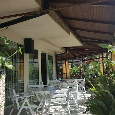 D&s - Sans Souci Family Hotel