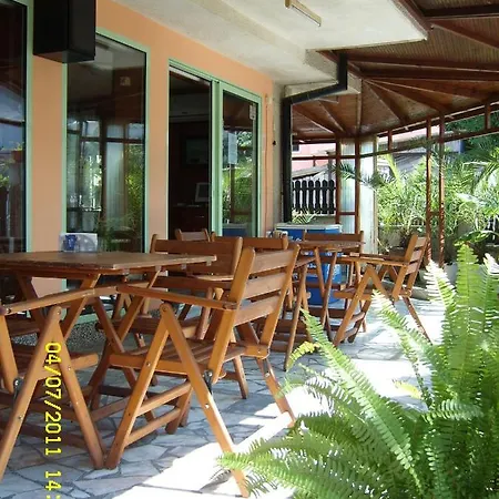 فندق D&s - Sans Souci Family تشيرنوموريتس