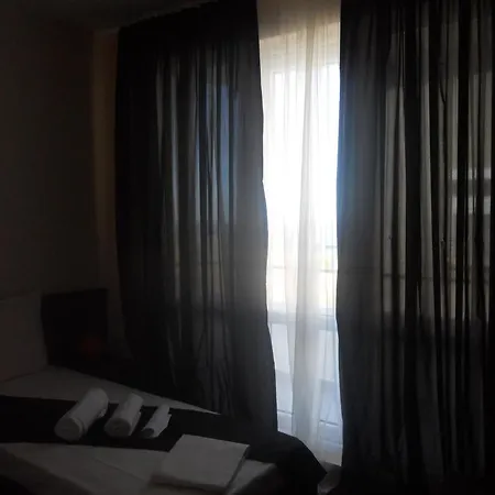 Hotel D&s - Sans Souci Family Chernomorets